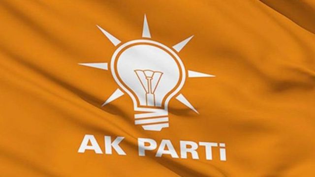 AK Parti Kırşehir yönetiminde istifa ve görevden alma!