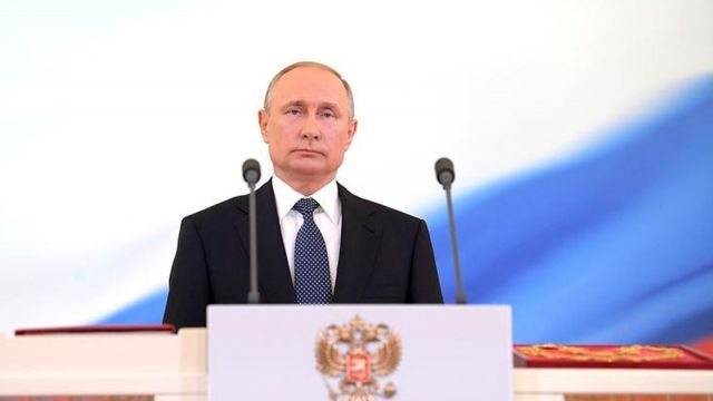 Putin: "Ukrayna'da silahların dolandığı karaborsa ciddi zorluklar yaratıyor"