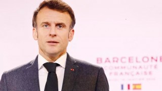Macron: Ya özgür olacağız ya bağımlı